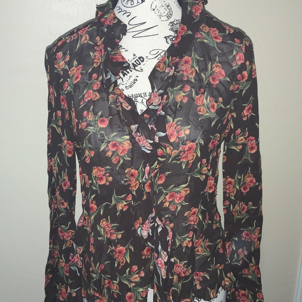 Long sleeve tailored waist top
